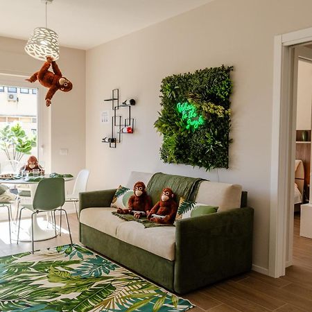 Apulialux Monkey'S Home. Ps5, Golf, Free Parking Bari Exterior foto