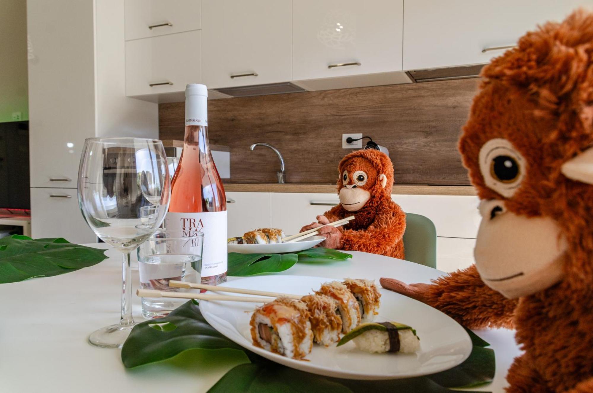 Apulialux Monkey'S Home. Ps5, Golf, Free Parking Bari Exterior foto